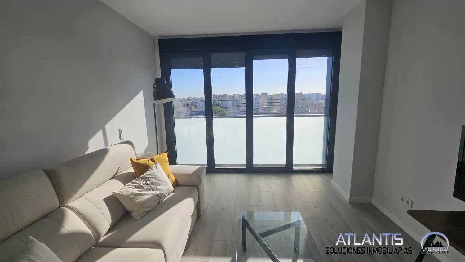 Balcony of Flat for sale in Sevilla  with Air Conditioner, Heating and Community pool