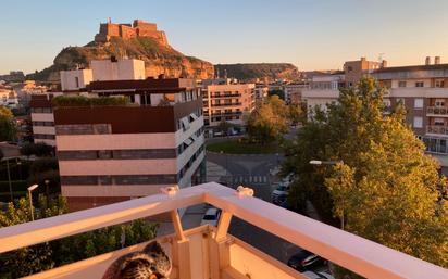 Vista exterior de Pis en venda en Monzón amb Terrassa