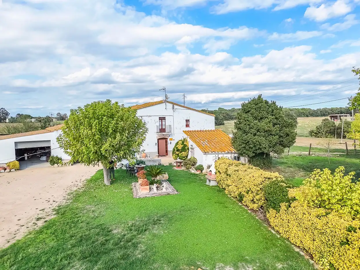 Jardín de Finca rústica en venta en Sils