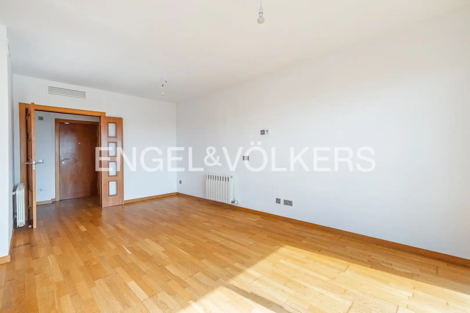 Comedor de Piso en venta en Sabadell con Aire acondicionado, Calefacción y Jardín privado