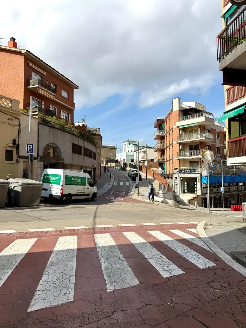 Außenansicht von Wohnung zum Verkauf in Barcelona mit Parkett und Alarm
