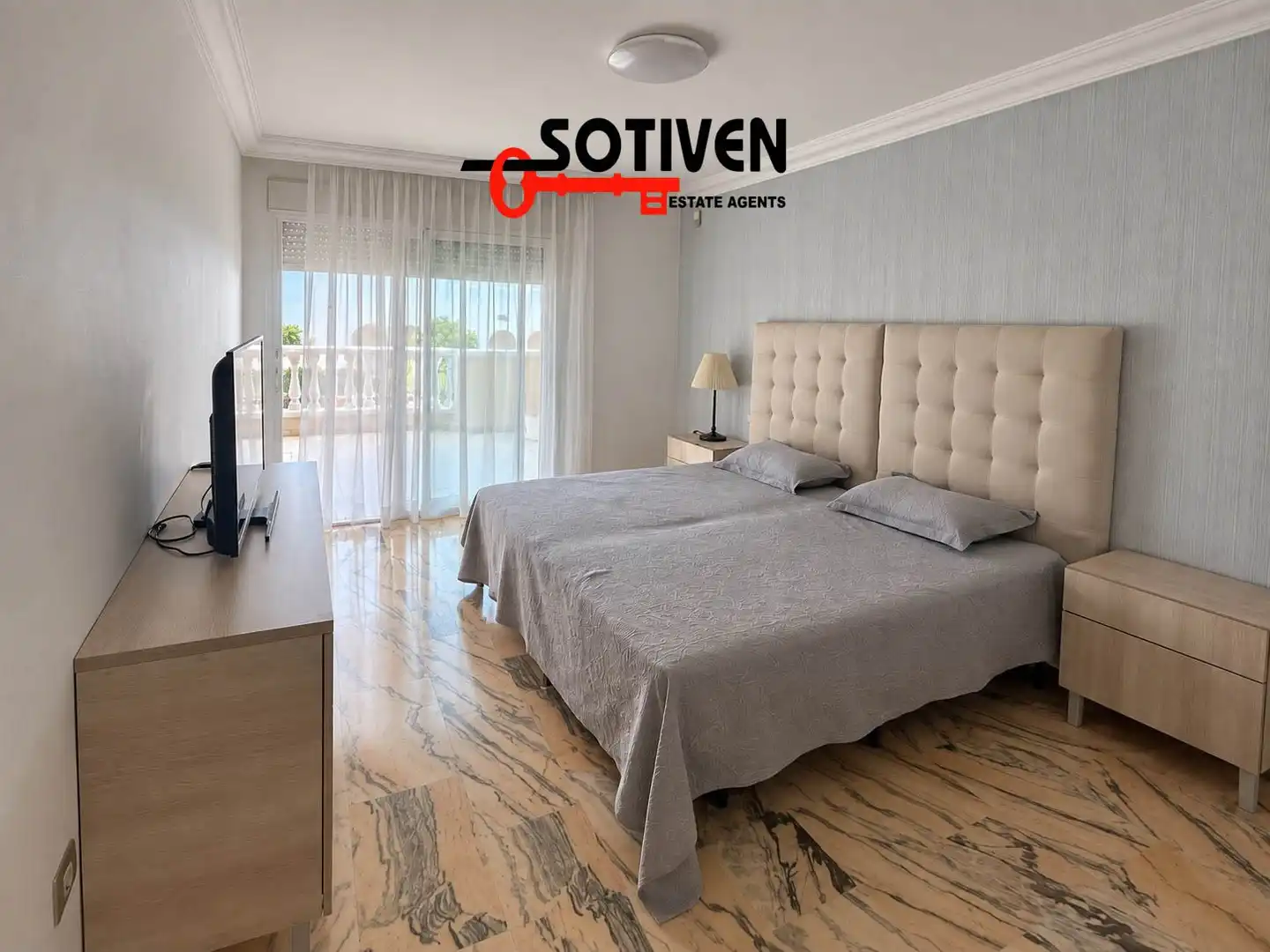 Habitación de Apartamento de alquiler en Acantilados de Los Gigantes