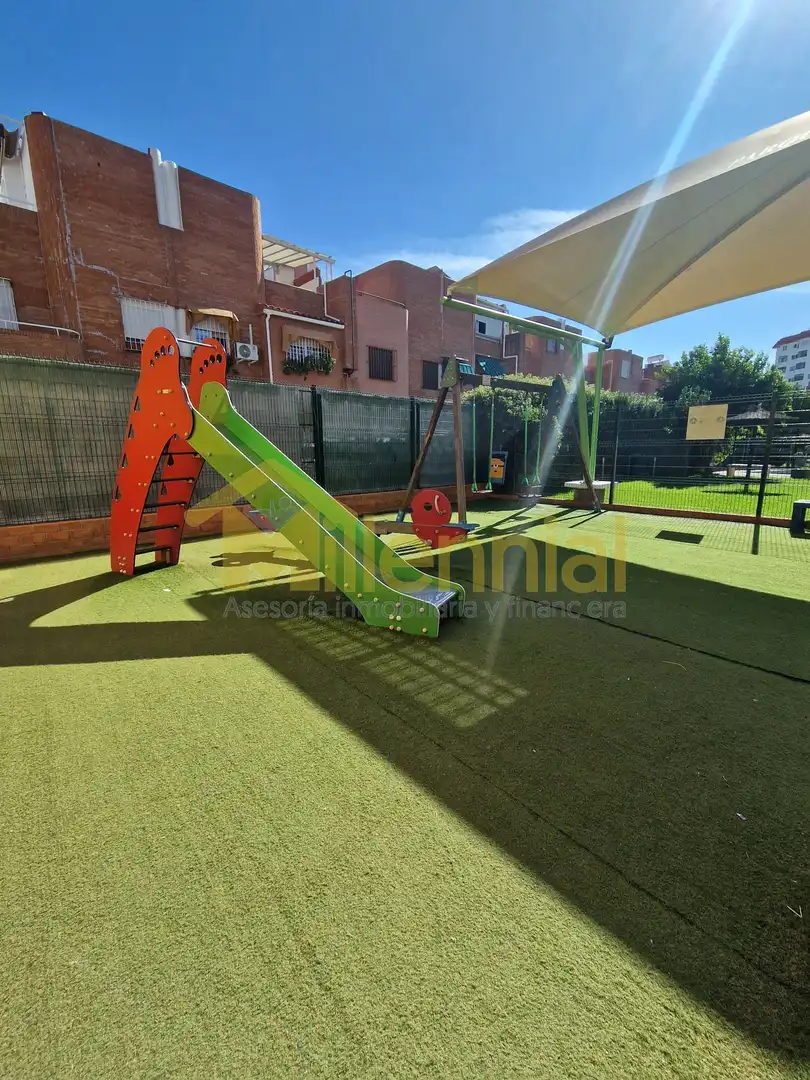 Adossat amb piscina en venda a San Pablo - Santa Justa, imagen 16