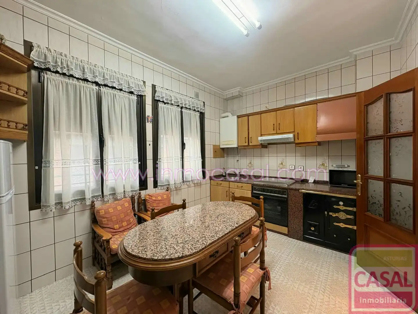 Kitchen of Flat for rent in Aller  with Heating, Storage room and Furnished
