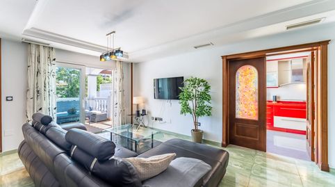 Foto 5 de Casa adosada de alquiler en Calle Camelia, Cortijo Torrequebrada, Benalmádena