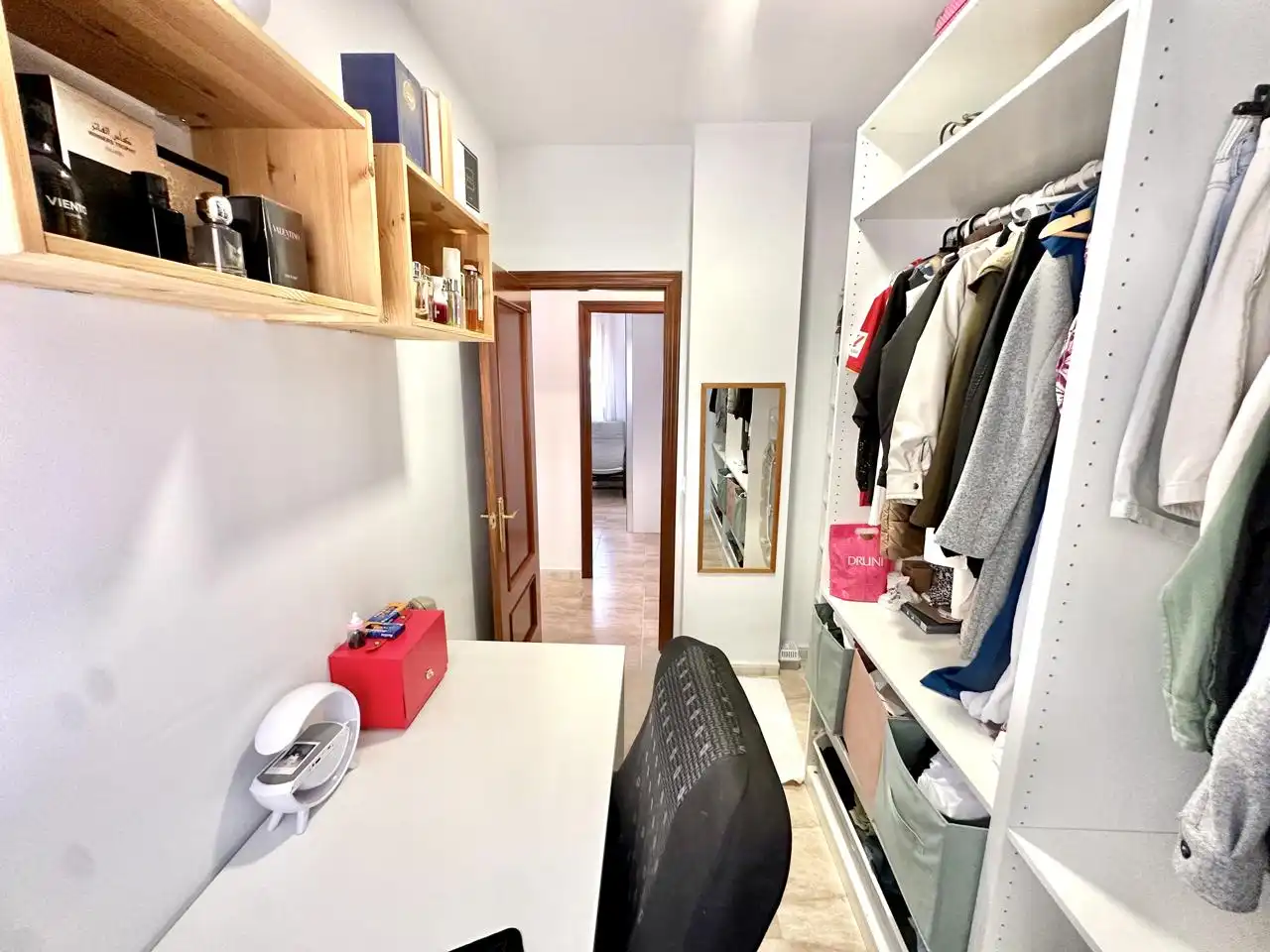 Habitación de Casa adosada en venta en Fuente de Piedra con Aire acondicionado, Terraza y Piscina comunitaria