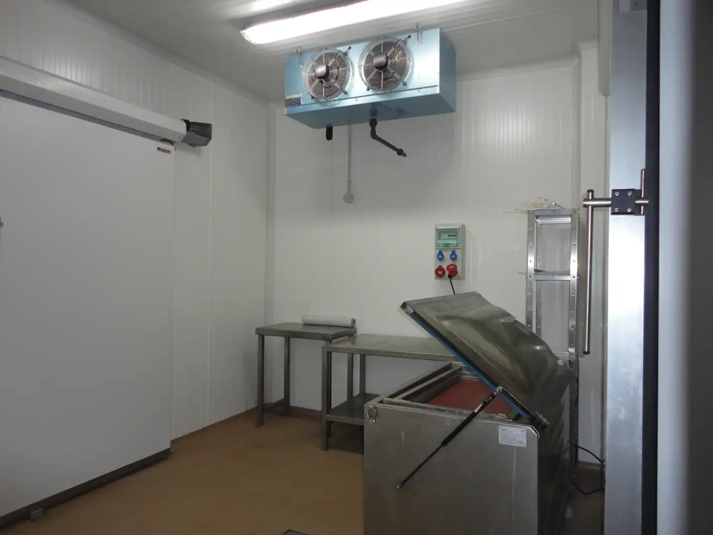 Nau industrial en venda en Guijuelo amb Calefacció i Alarma