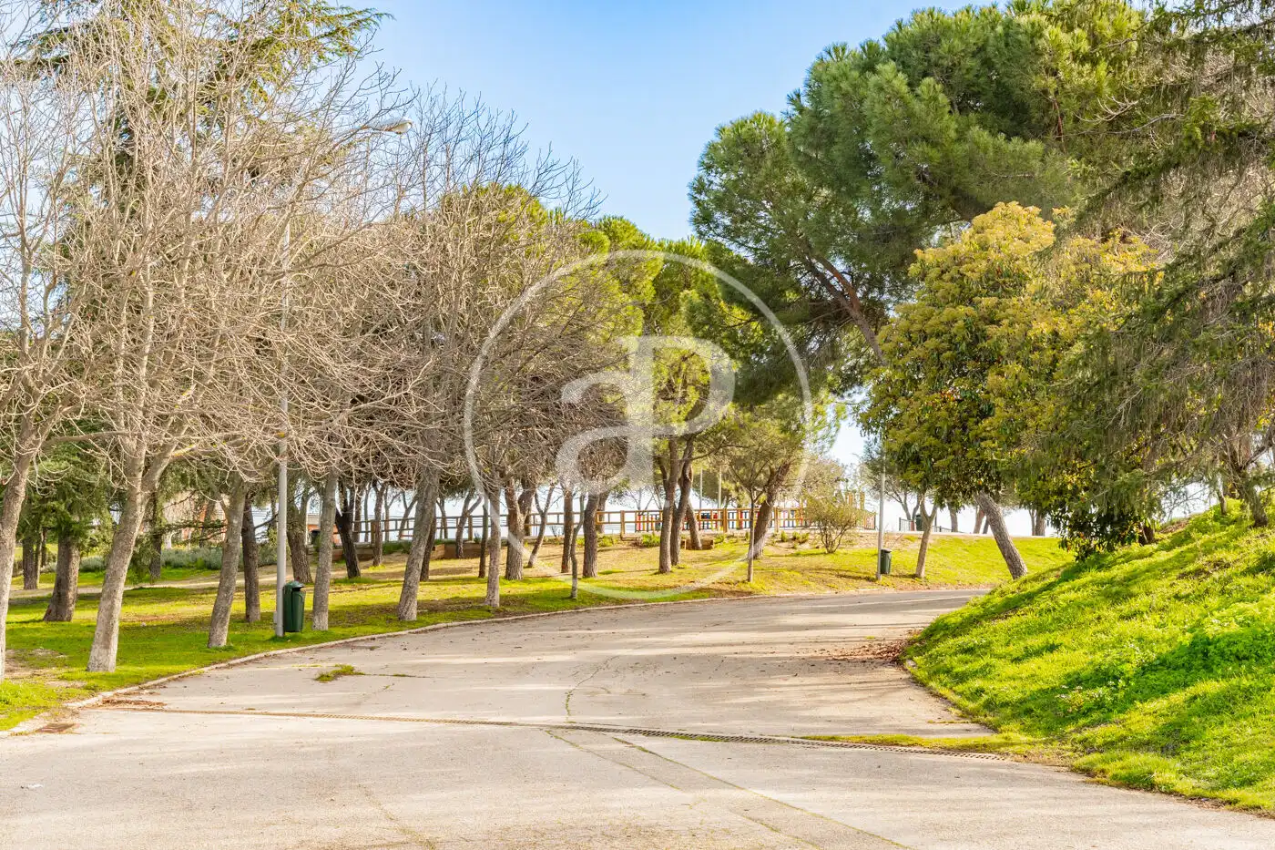 Vista exterior de Residencial en venda en Madrid