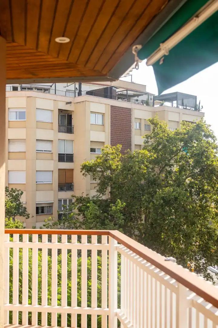 Piso de alquiler en Passeig SENILLOSA, Sarrià