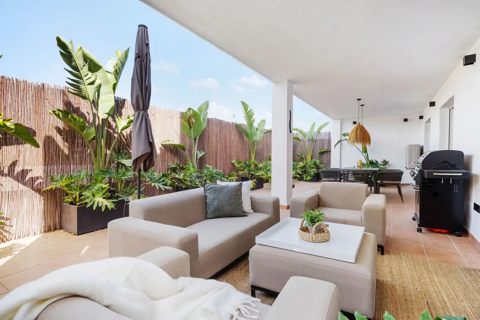 Apartament amb piscina en venda a Nueva Andalucía