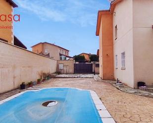 Swimming pool of Single-family semi-detached for sale in Hontanares de Eresma  with Heating, Private garden and Terrace