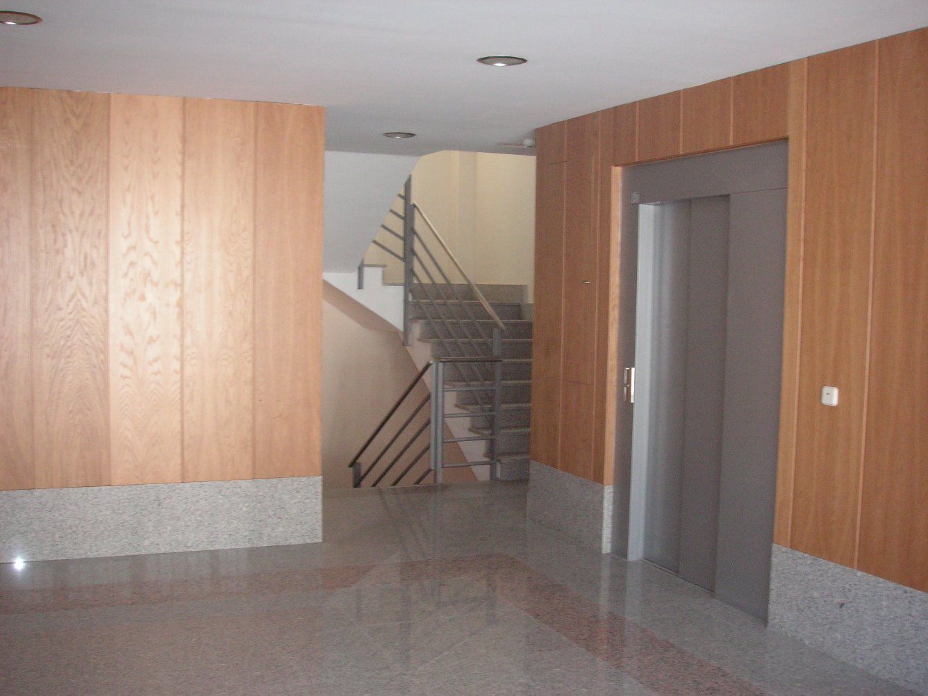 Office to rent in Villanueva del Pardillo  with Air Conditioner