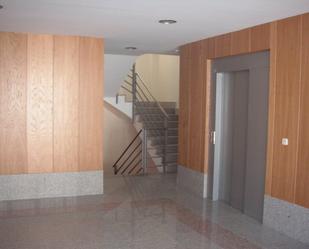 Office to rent in Villanueva del Pardillo  with Air Conditioner