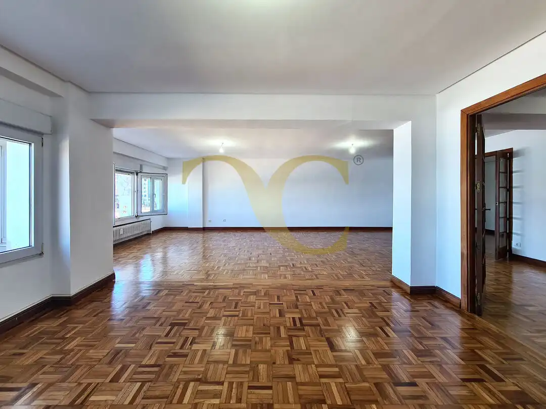 Sala d'estar de Pis en venda en Gijón  amb Calefacció i Terrassa