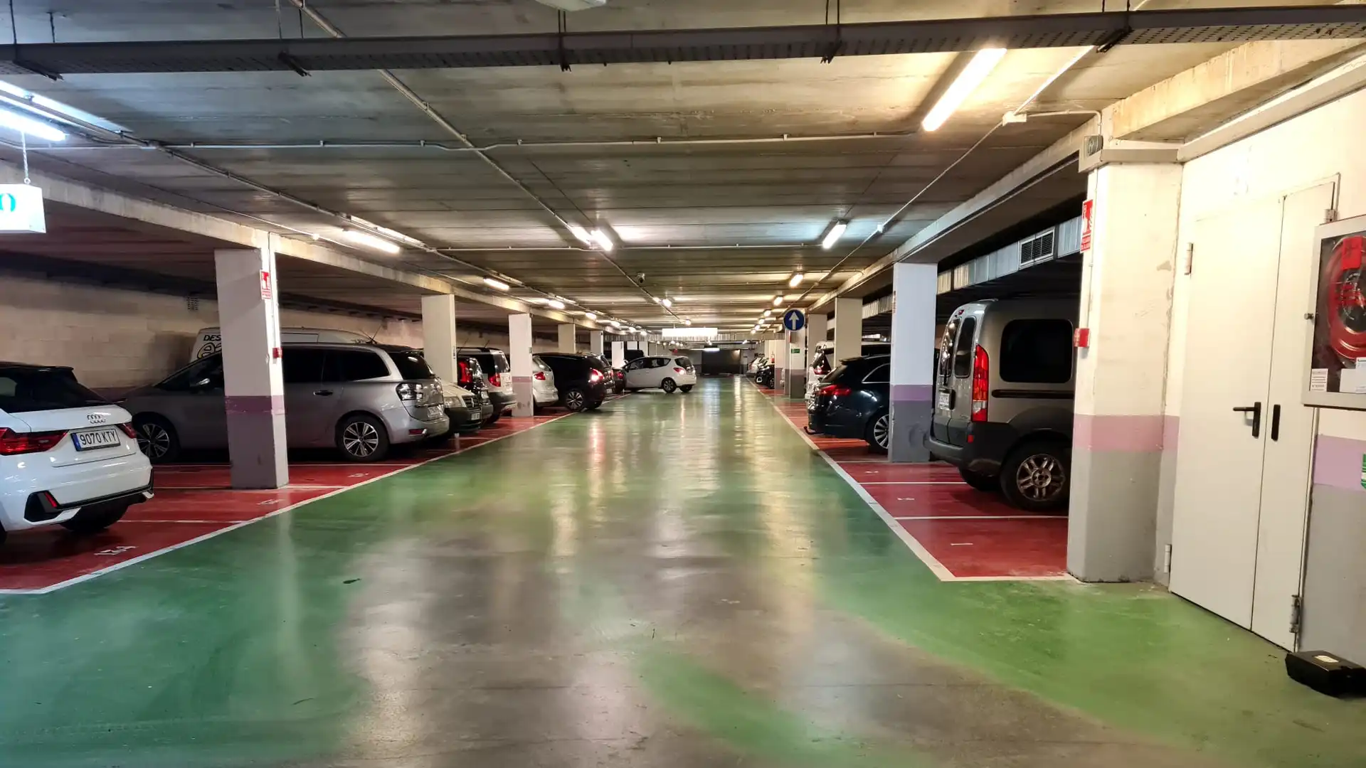 Einzelparkplatz mit Aufzug zur Miete in Arrasate / Mondragón, imagen 4