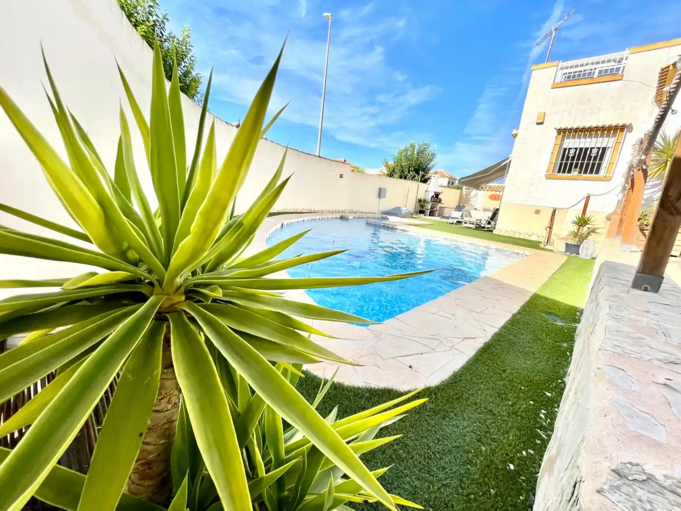 Swimming pool of Houses for rent in San Fulgencio  with Air Conditioner, Heating and Private garden