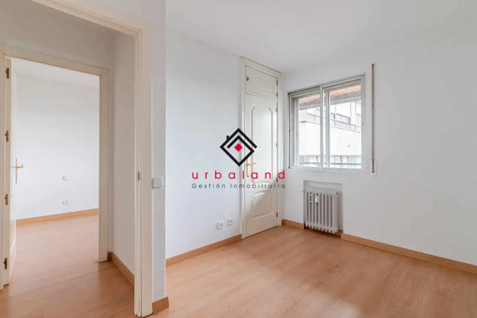Bedroom of Attic for sale in Madrid  with Air Conditioner, Heating and Terrace