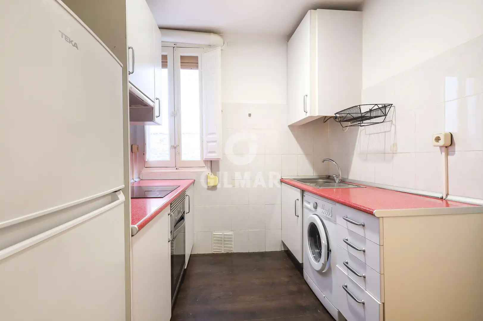 Cocina de Piso en venta en Madrid con Calefacción