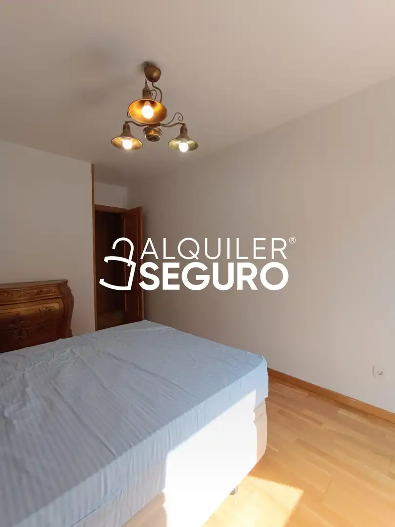 Bedroom of Flat for rent in Leganés  with Air Conditioner, Heating and Terrace