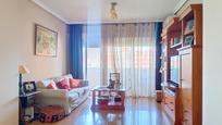 Sala d'estar de Dúplex en venda en Humanes de Madrid amb Aire condicionat, Terrassa i Balcó