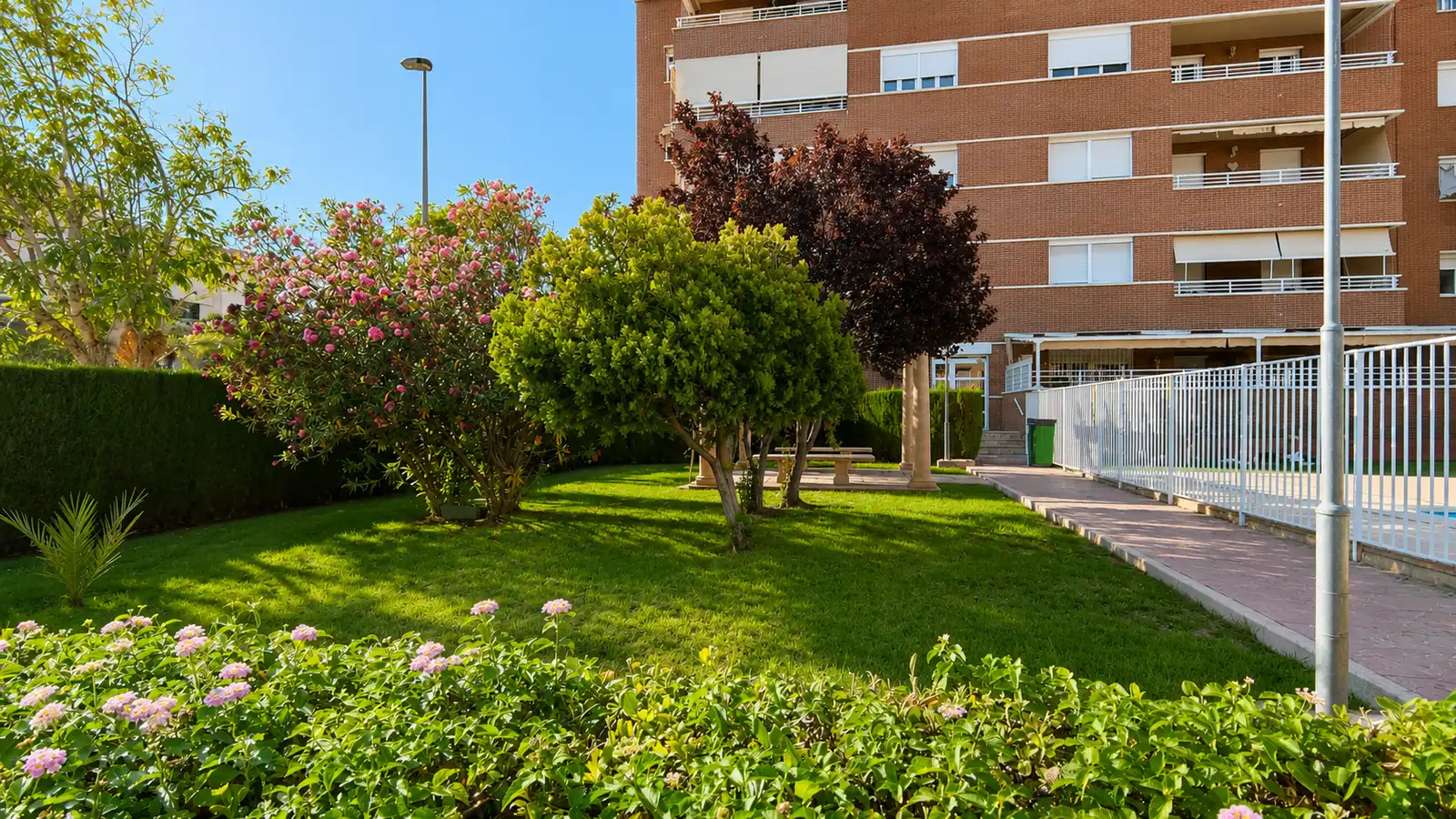 Jardí de Casa o xalet en venda en Elche / Elx amb Aire condicionat, Calefacció i Jardí privat