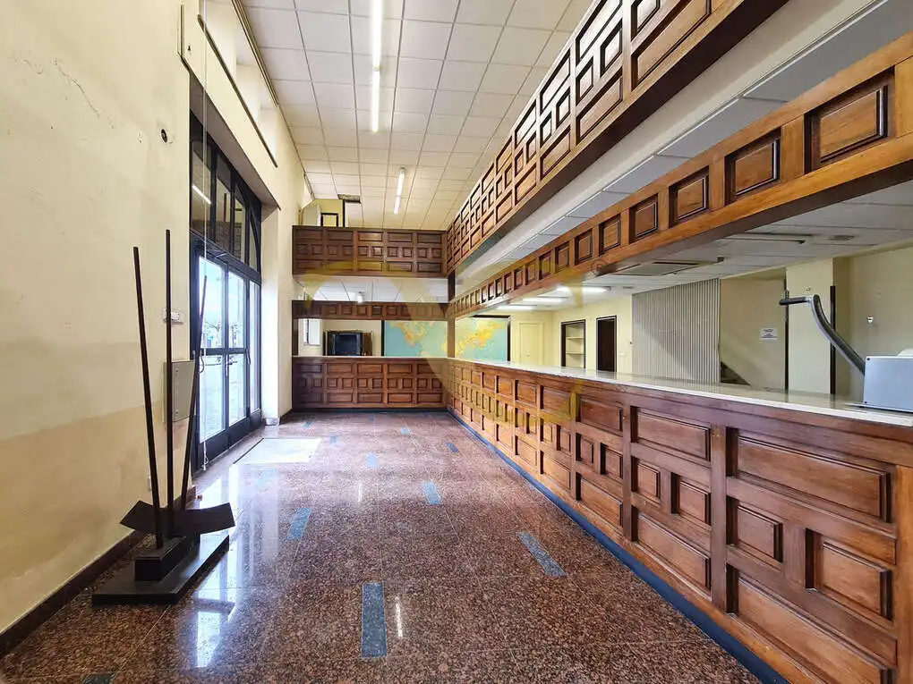 Commercial properties for rent in Gijón   with Air Conditioner