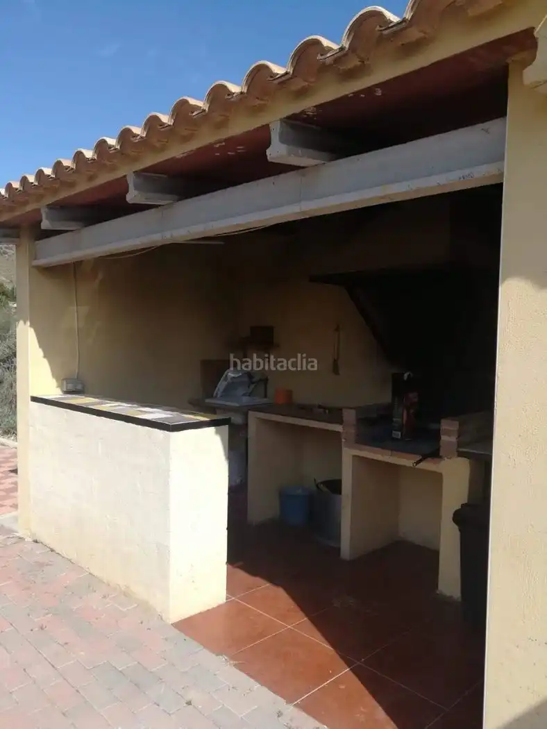 Villa con giardino in vendita a Poblado Charrara 112, imagen 2