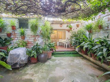 Semi-detached house for sale in Carrer del Berguedà
