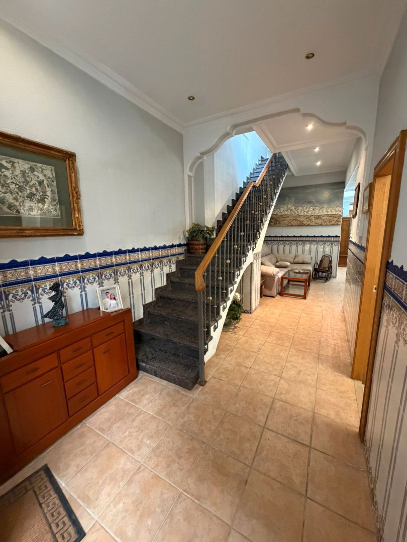 Casa o xalet en venda en Benetússer amb Aire condicionat, Calefacció i Jardí privat