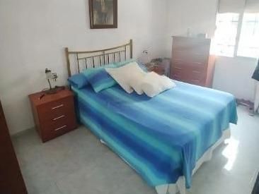 Bedroom of Flat for sale in  Sevilla Capital  with Air Conditioner