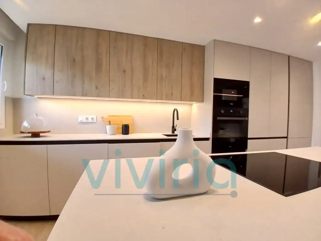 Cocina de Piso en venta en Valencia con Aire acondicionado, Jardín privado y Terraza