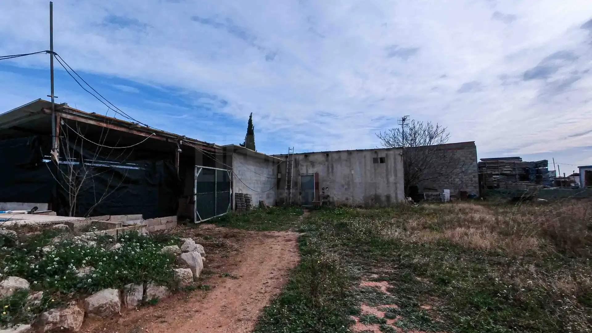 Country homes for sale in Zona Hospital