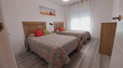 Foto 4 de Pis de lloguer a Calle Auseva, Versalles, Avilés