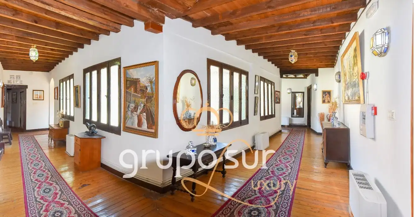 Country homes for sale in Olmedo  with Heating, Private garden and Parquet flooring