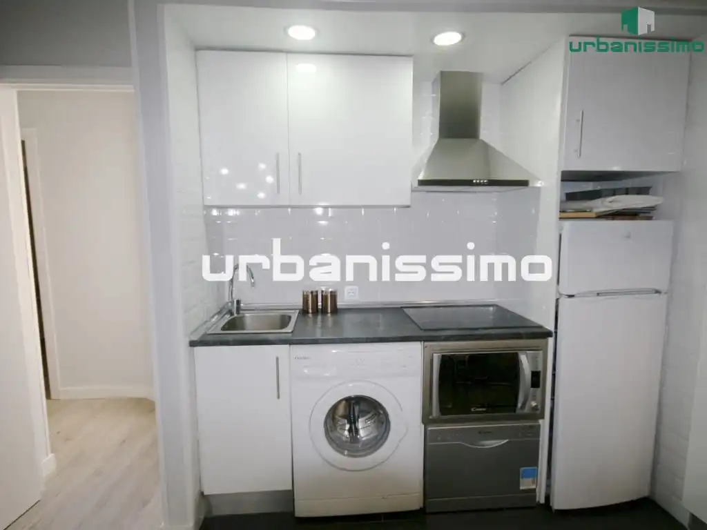 Appartement compact avec terrasse à louer à Calle Casto Plasencia, imagen 6