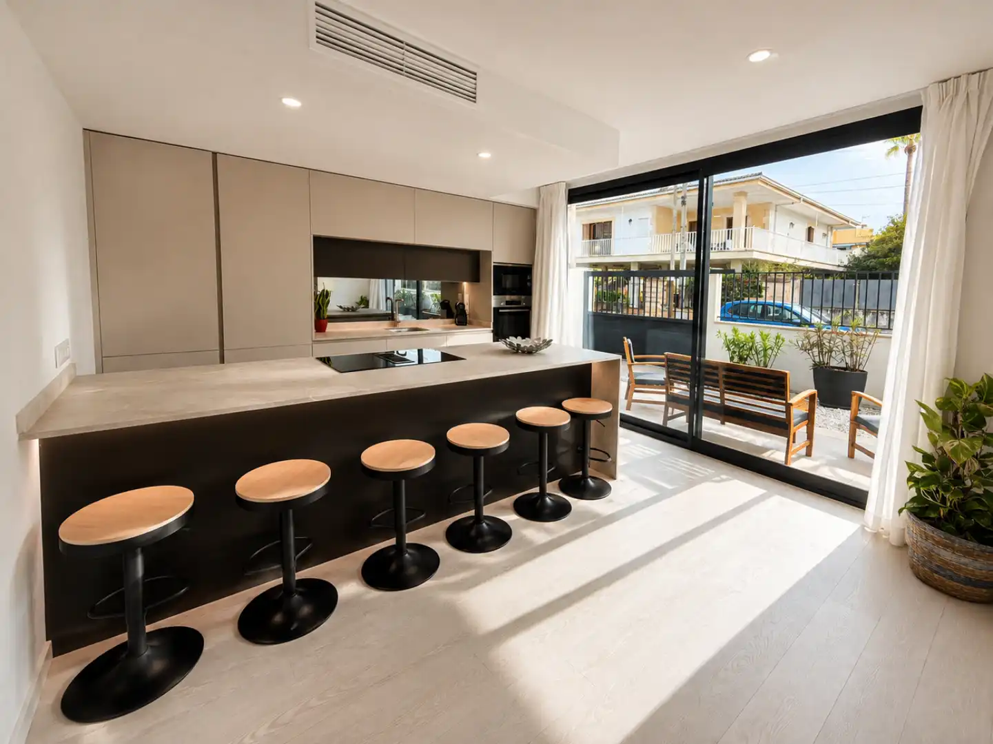 Adosado con piscina en venta en Ca` n Picafort - Carrer John alcover, imagen 12