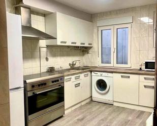 Kitchen of Flat to rent in León Capital   with Heating, Parquet flooring and Terrace