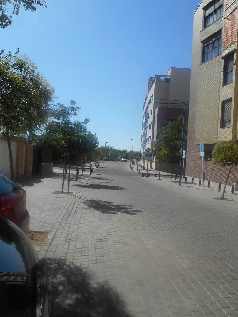 Vista exterior de Pis de lloguer en Leganés amb Calefacció, Traster i Piscina