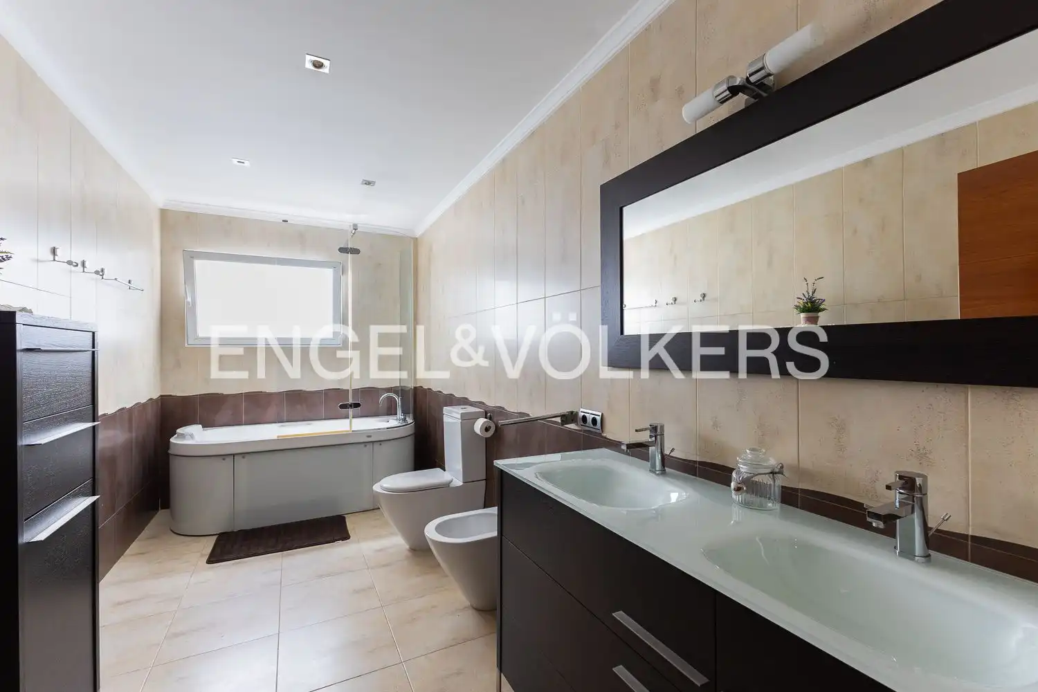 Bathroom of Houses for sale in Villanueva de Castellón  with Air Conditioner, Heating and Terrace