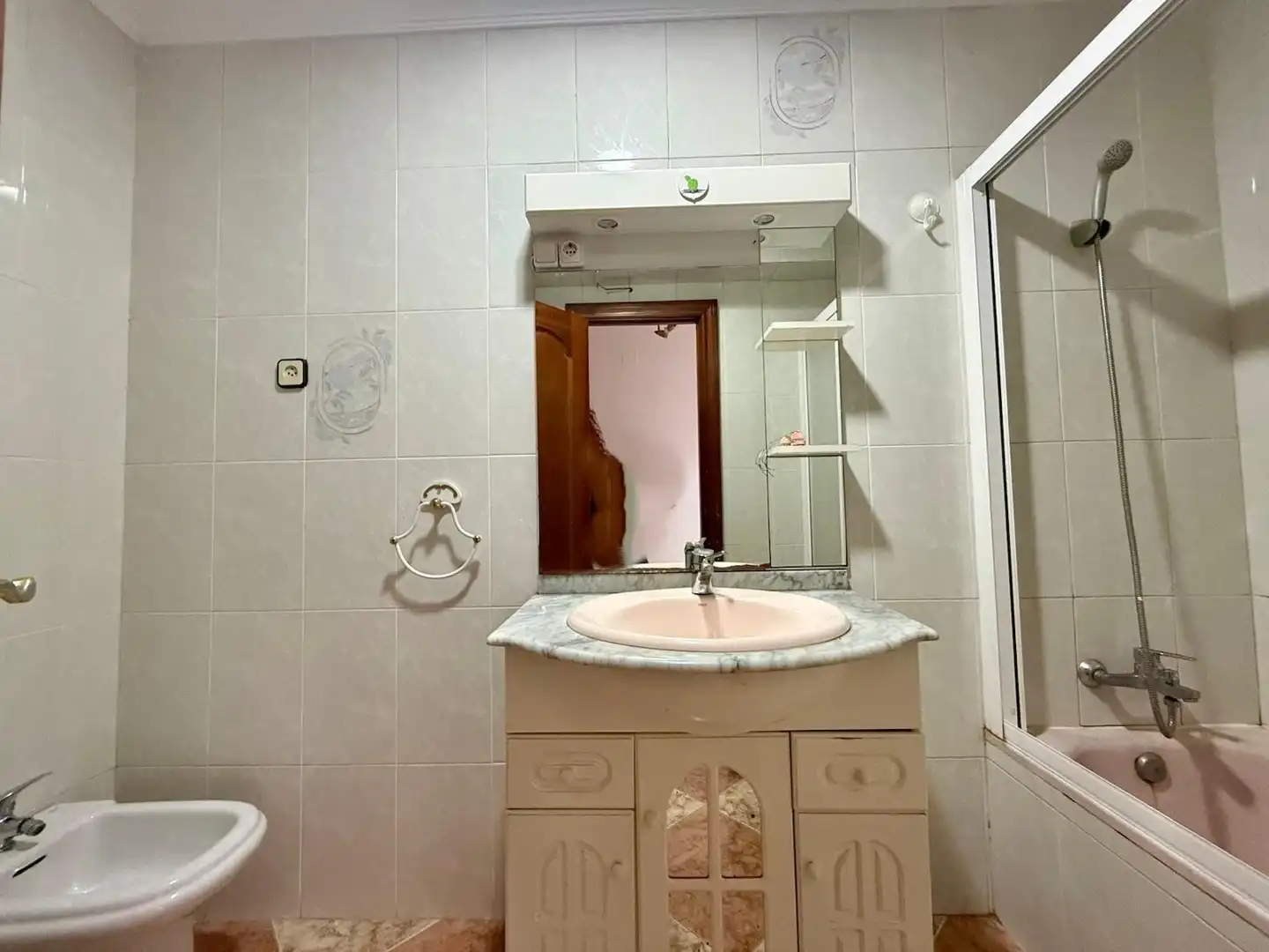 Bathroom of Flat for sale in Málaga  with Terrace, Furnished and Balcony