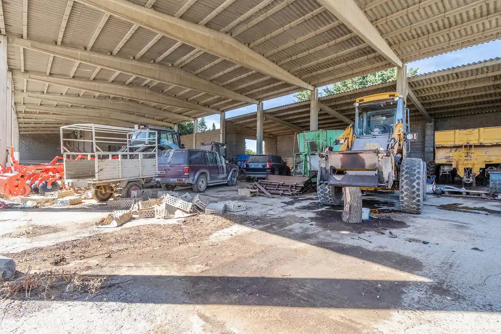 Fabrikhallen zum Verkauf in Pt. Detrás de la Pleta, Torrefarrera