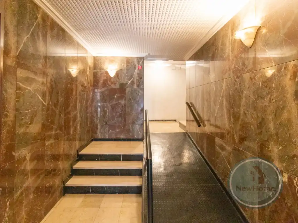 Flat for rent in Elche / Elx  with Air Conditioner and Balcony