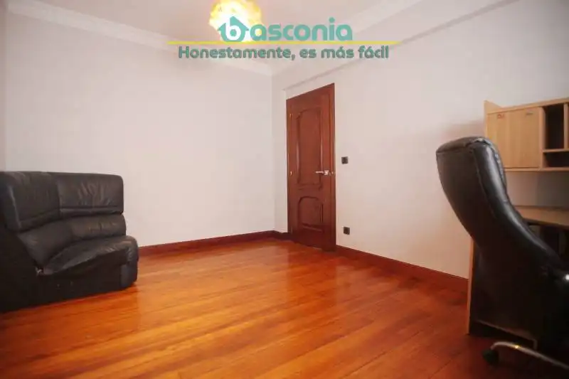 Flat for sale in Basauri   with Heating and Furnished