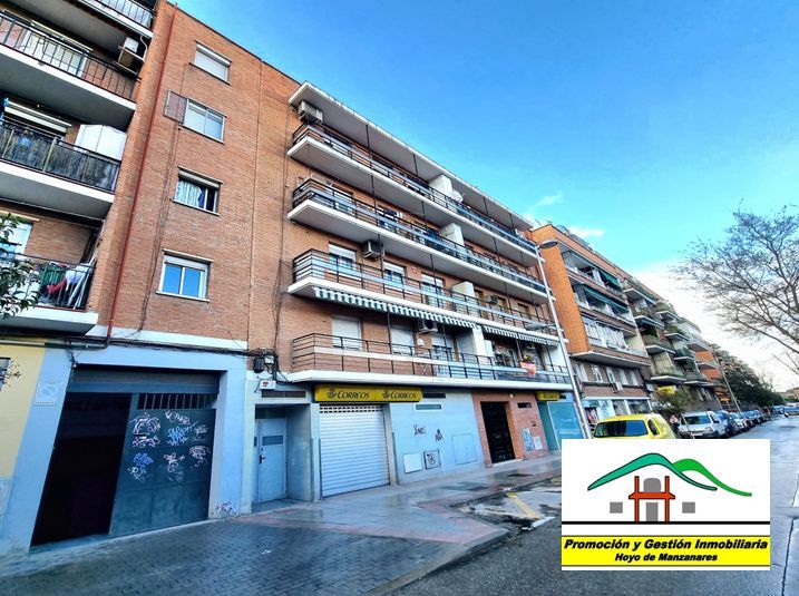 Exterior view of Industrial buildings for sale in  Madrid Capital