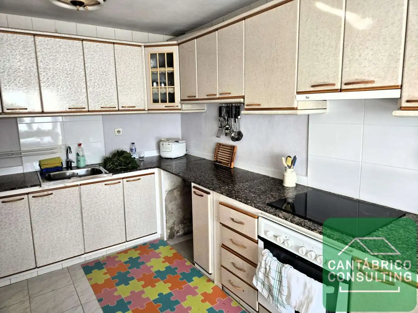 Kitchen of Houses for sale in Navia  with Heating, Storage room and Furnished