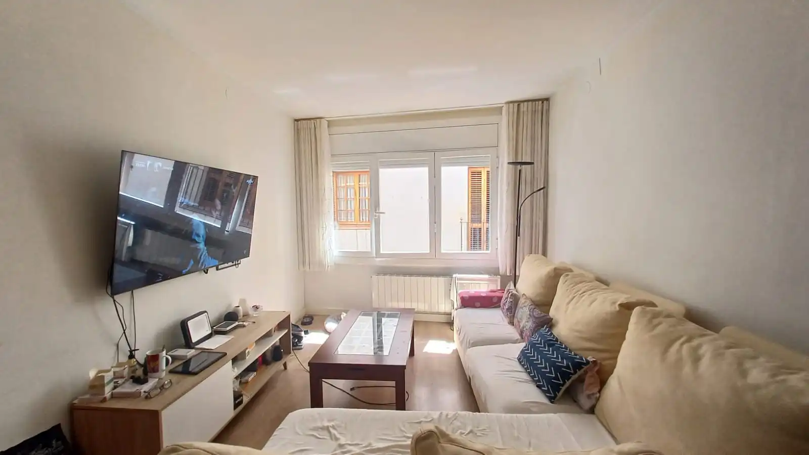 Sala de estar de Piso en venta en Arenys de Mar con Aire acondicionado, Calefacción y Parquet