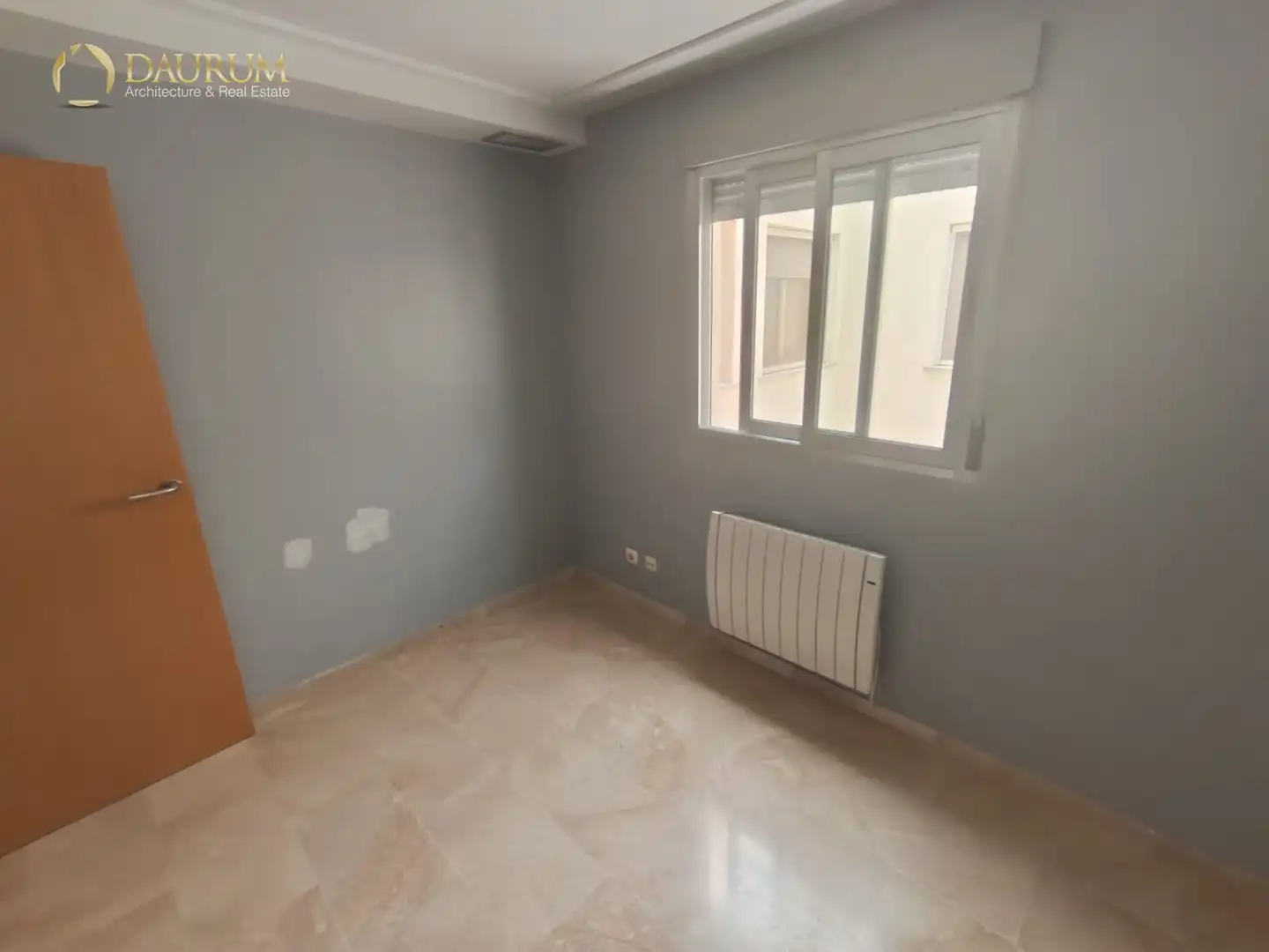 Schlafzimmer von Einfamilien-Reihenhaus zum Verkauf in Elche / Elx mit Klimaanlage, Heizung und Terrasse