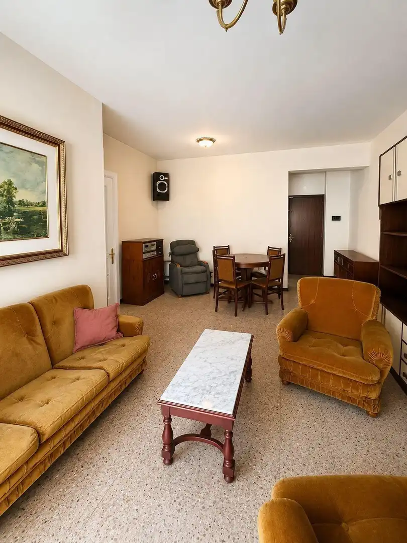 Sala d'estar de Pis en venda en Las Palmas de Gran Canaria amb Balcó