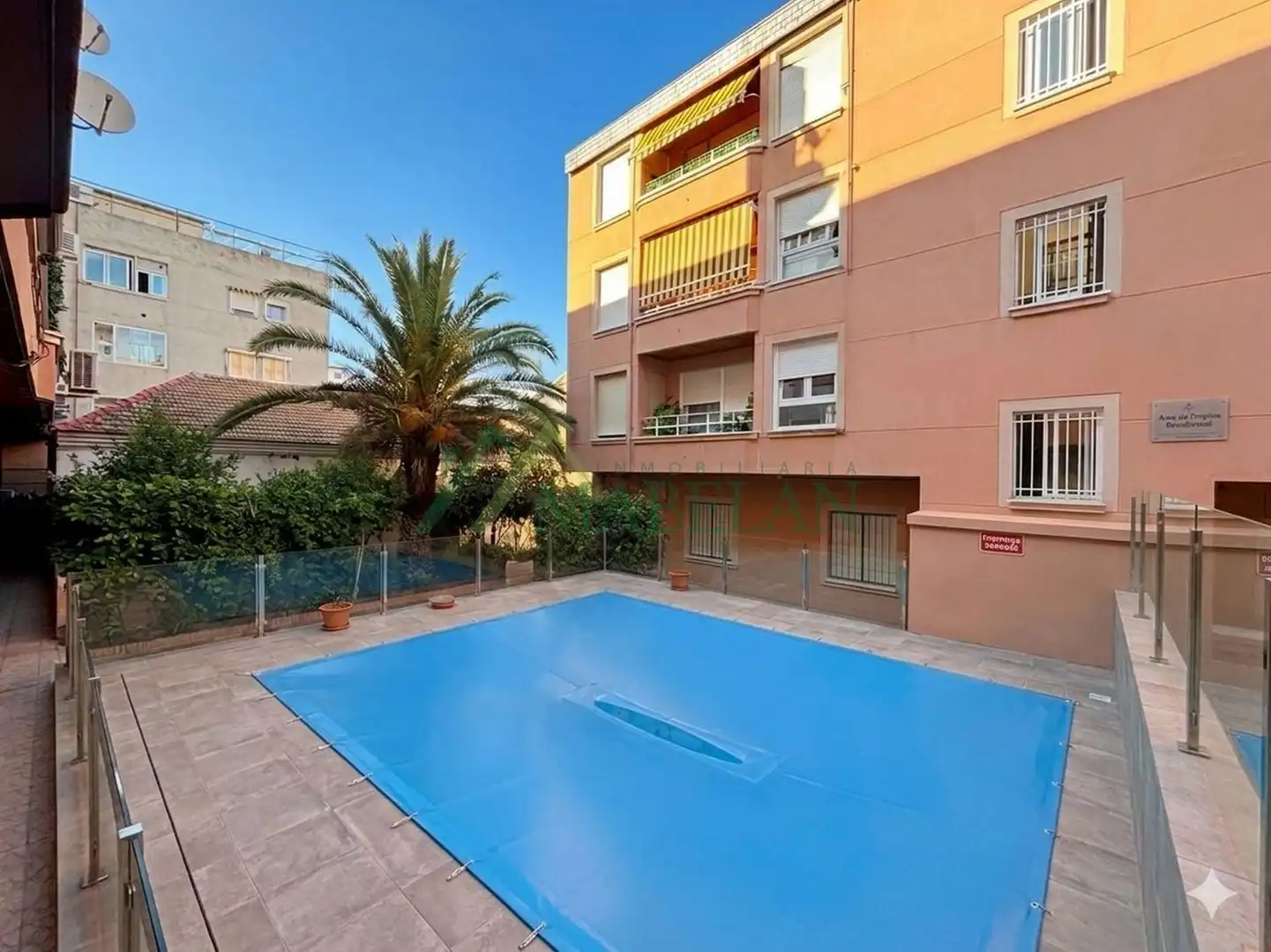 Piscina de Pis en venda en Las Rozas de Madrid amb Aire condicionat i Terrassa