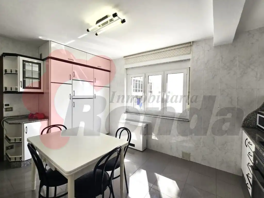 Cuina de Apartament en venda en Lugo